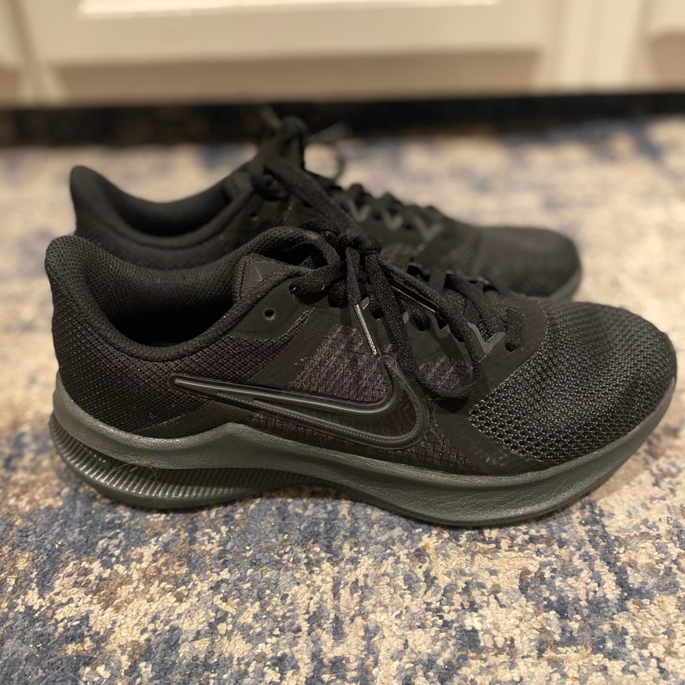 Women’s Nike downshifter